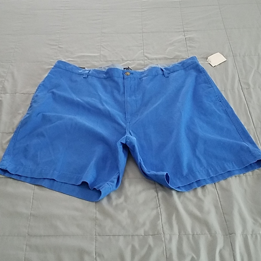 NWTS CHAPS SHORTS. 46X9